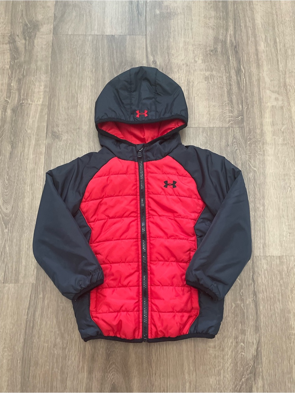 Under Armour Kids Black and Red Hooded Puffer Jacket | Size 3T
